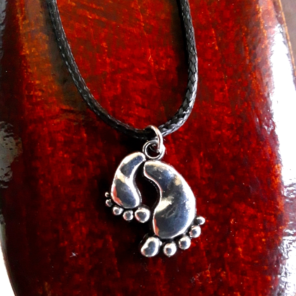 Pair of Feet black braided necklace